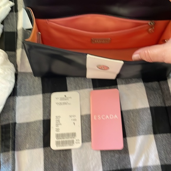 Escada retro box lambskin leather black and white clutch/belt bag - Picture 10 of 16